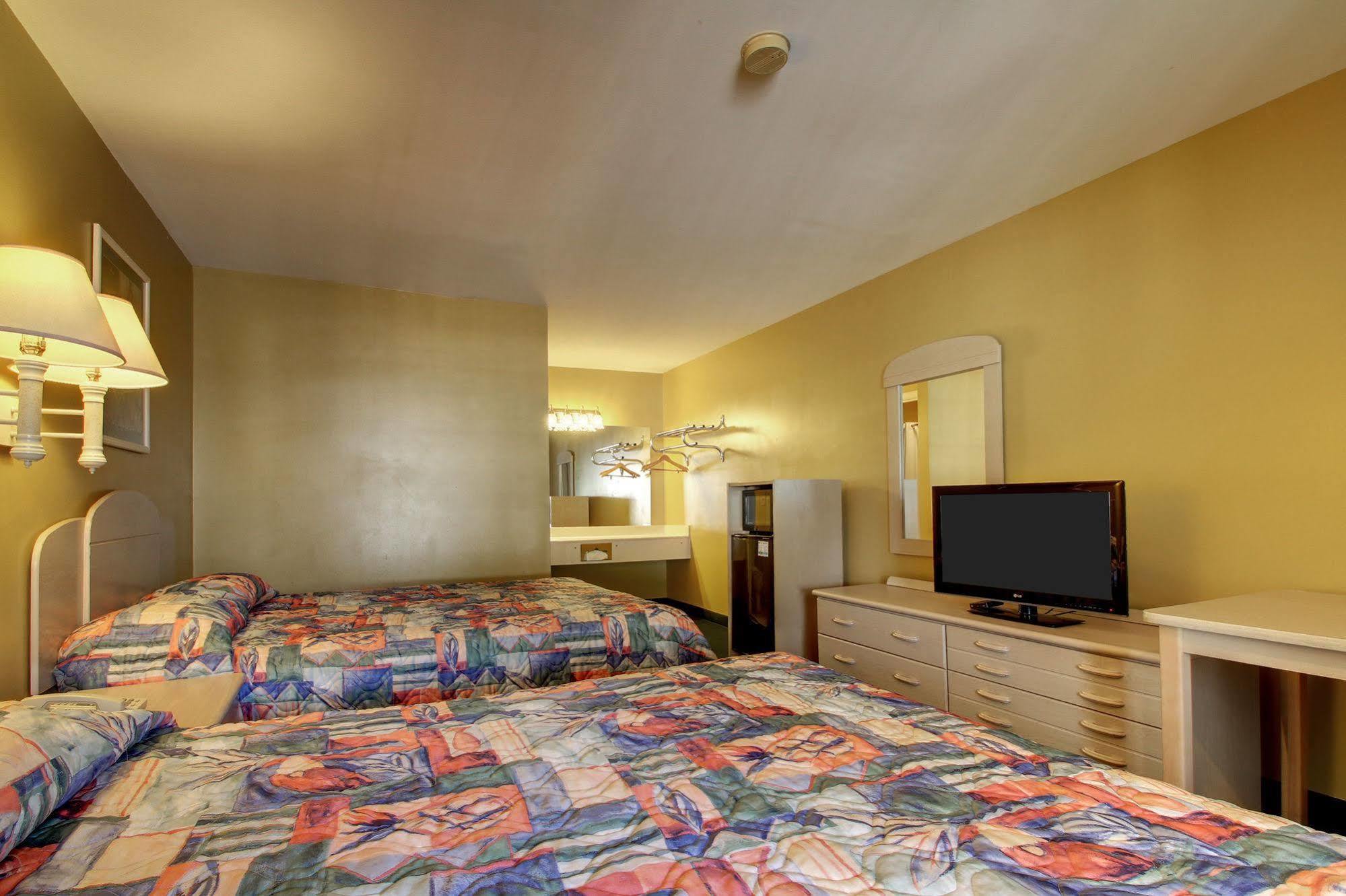 Key West Inn - Childersburg Luaran gambar
